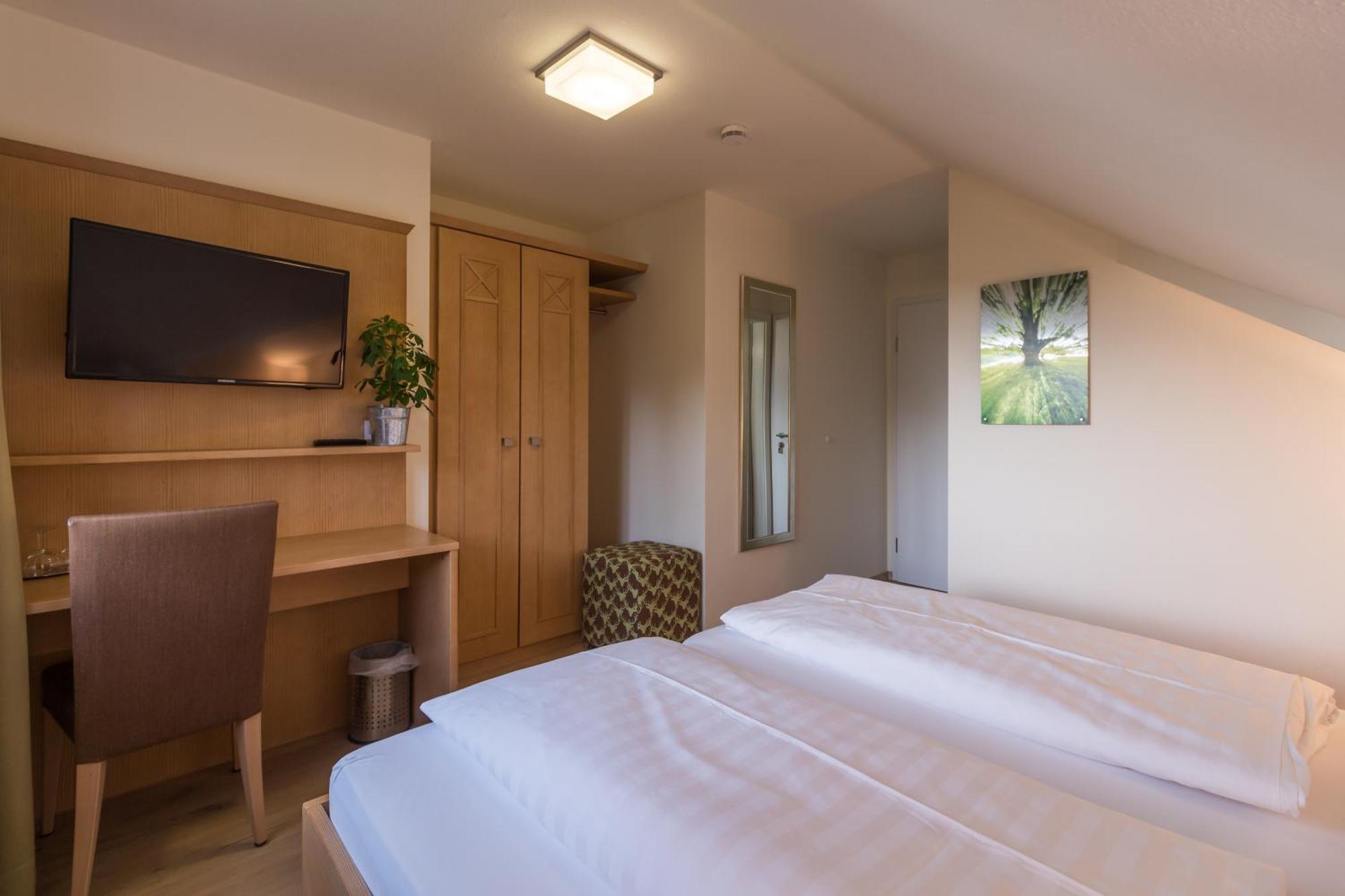 Gaestehaus Burgblick Bisingen Szoba fotó